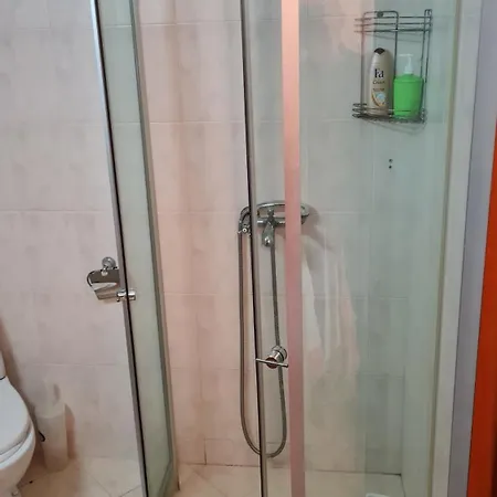 Entire 4pax , Sea View, Pool 公寓 拉夫达