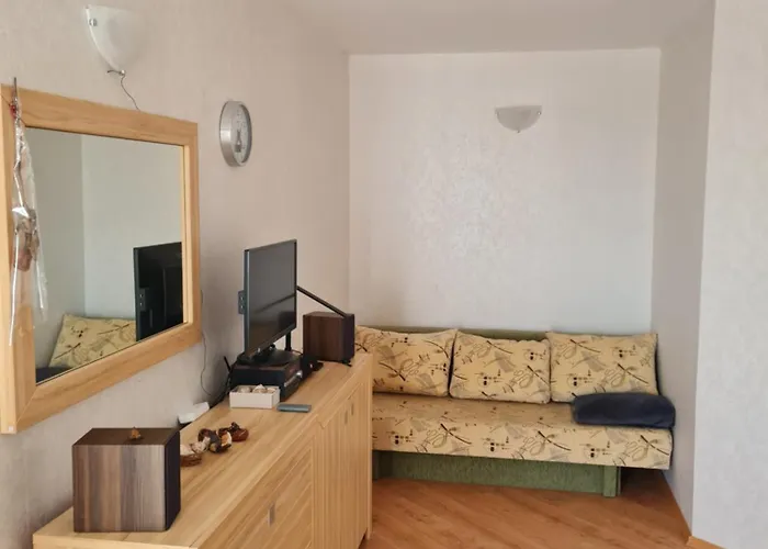 Entire 4pax , Sea View, Pool Apartamento *