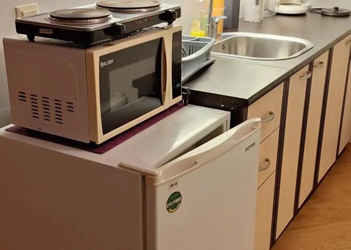 Entire 4pax , Sea View, Pool Apartamento *